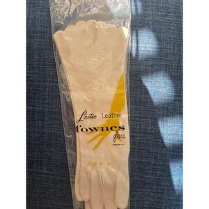 Vintage Fownes‎ Gloves Lastic Leather Cream Floral Scalloped Cuff Size A (6-7)